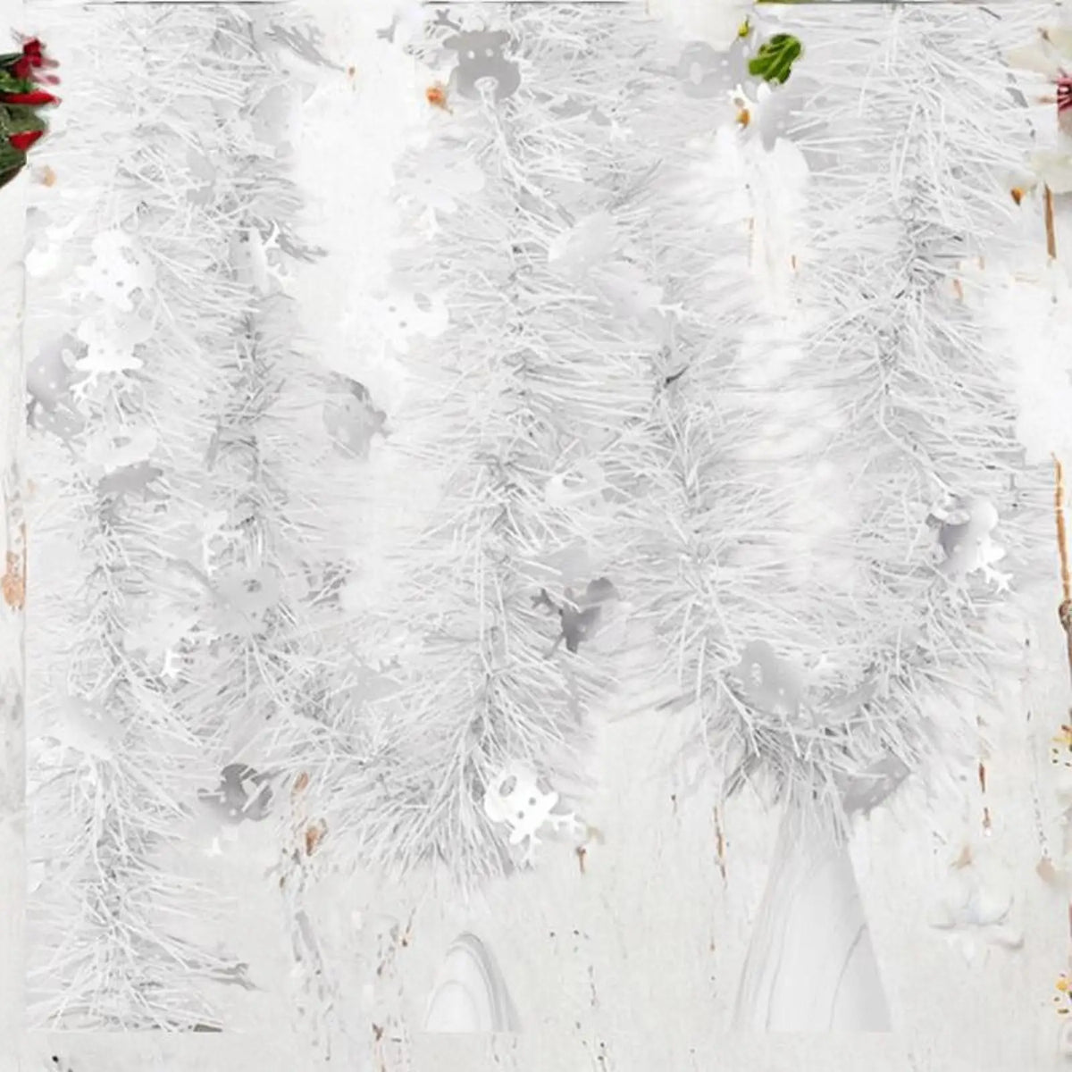 Christmas Tinsel Garland Silver Sparkly Xmas Garland Metallic Twist Garland for Staircase Fall Decoration Engagement Ceiling Quake