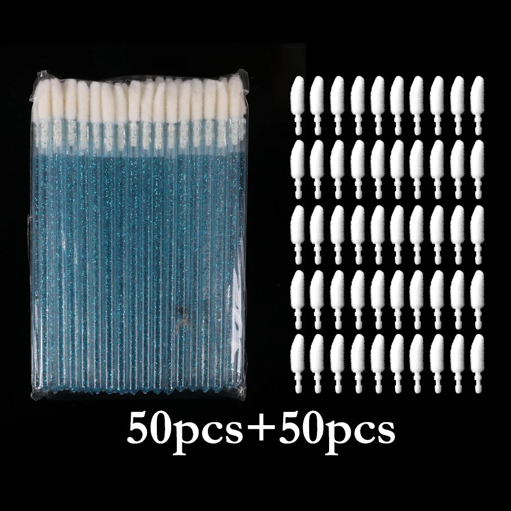 vvocci 50Pcs Disposable Lip Brushes + 50 Refills.Perfect for lip makeup.No shed,odorless,portable,cost-effective lip makeup tool Quake M153 M396 crys blue