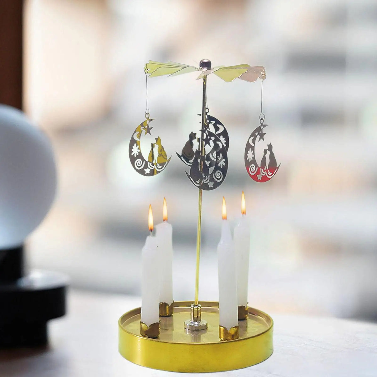Spinning Candle Holder Party Decor Table Centerpiece Rotating Candle Holder for Christmas Wedding Living Room Friends Gathering Quake Cat pattern