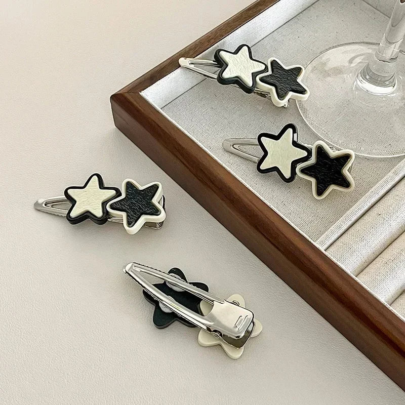 Cute Star Black White Hair Clips Sweet Cool Y2K Hair Clip Girls Forehead Broken Side Clip Makeup Hair Accessories Headdress Clip Quake
