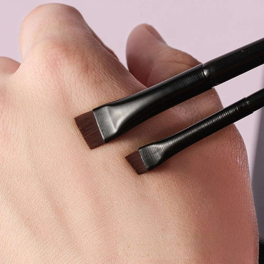 Makeup Brushes for Women Flat Fine Blade Eyebrow Contour Brush Eyeliner Brush Professional Liner Brow Cosmetic Beauty Tools Quake