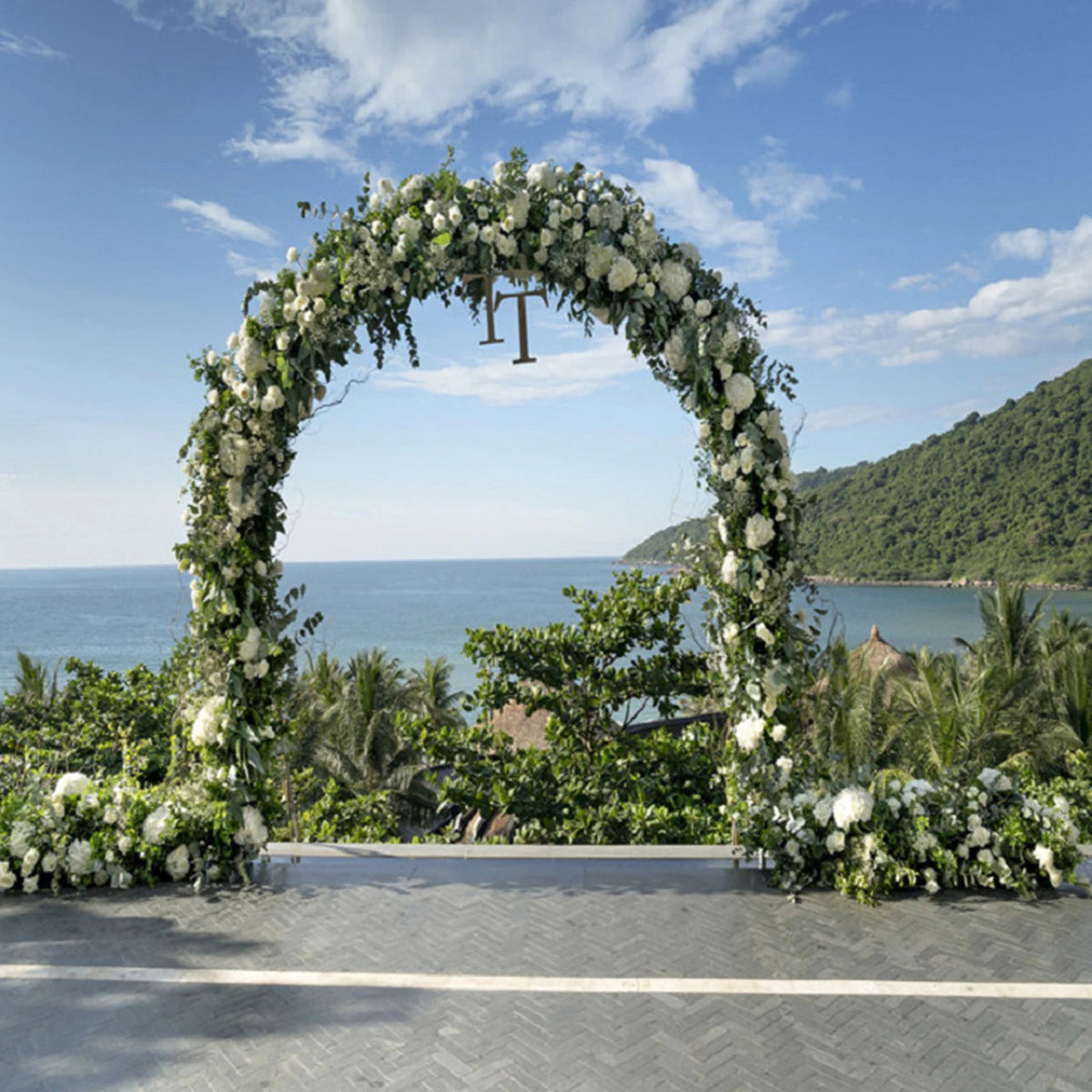 Easy to Assemble Reconfigurable Metal Outdoor Garden Or Wedding Arch Arbor for Quake