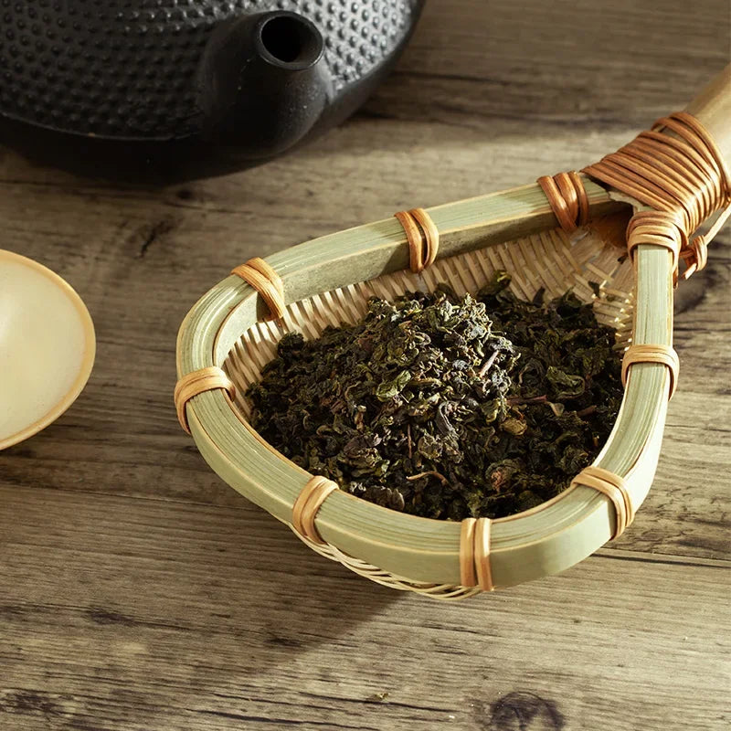 Hand‑Woven Bamboo Skimmer Ladle, Long Handle Kitchen Strainer for Noodles Dumplings Rice Noodles Cooking Utensil Quake
