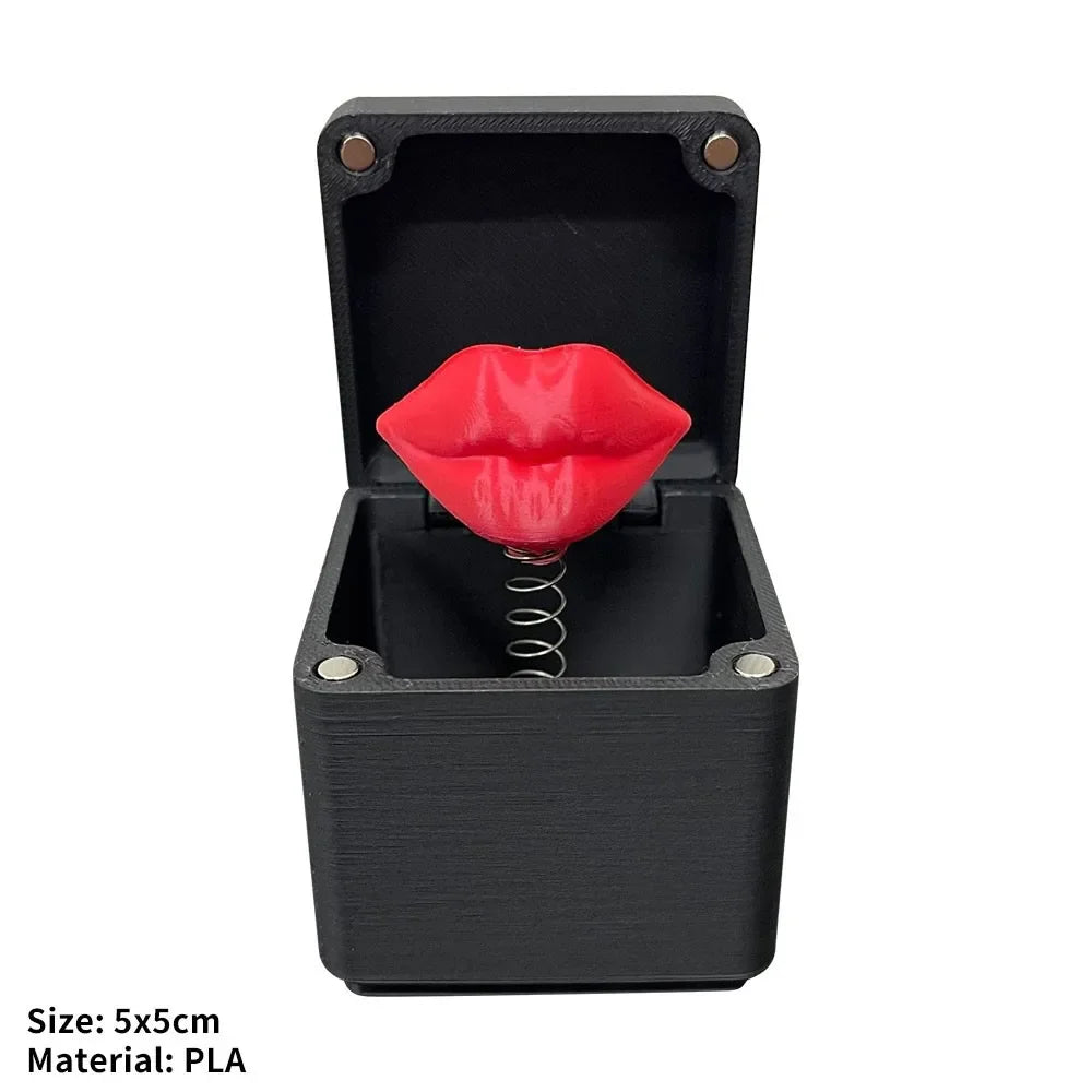 Love Rose Surprise Gift Boxs Christmas Fun Prank Gift Offices Desk Home Decor Valentine's Day Gift Decoration Toys Quake Lip 5x5x5cm