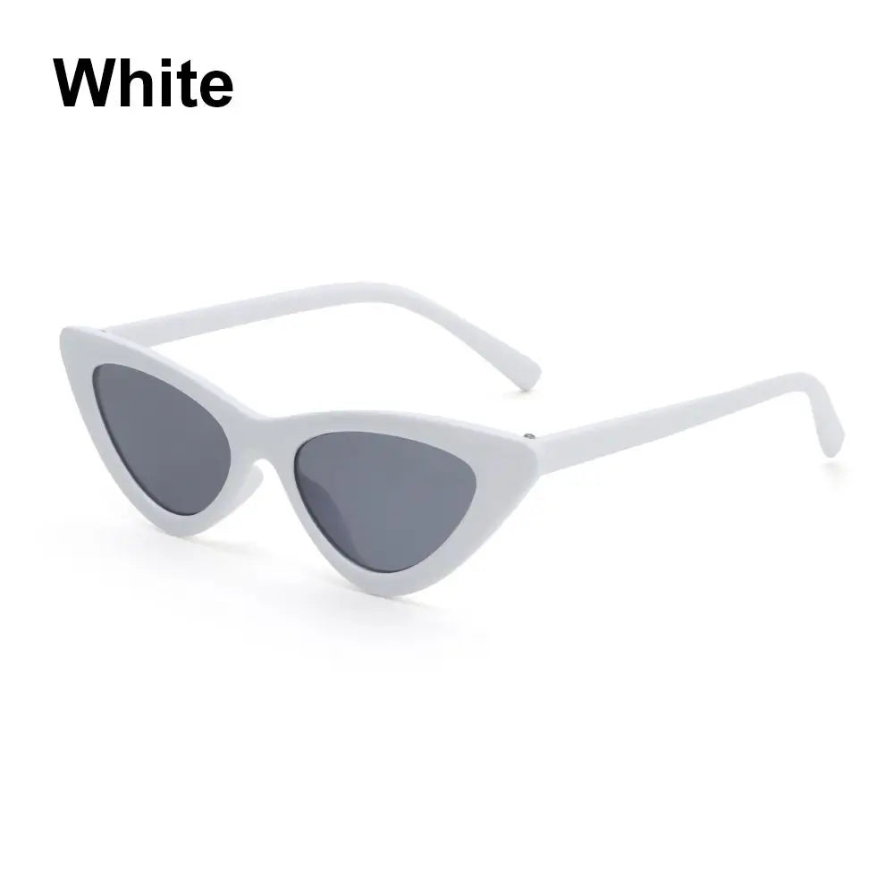 Fashion Candy Color Sunglasses Kids Aged 3-9 Years Trendy Retro Cat Eye Sun Glasses Boys Girls Non-Polarized Shades Party Favor Quake white