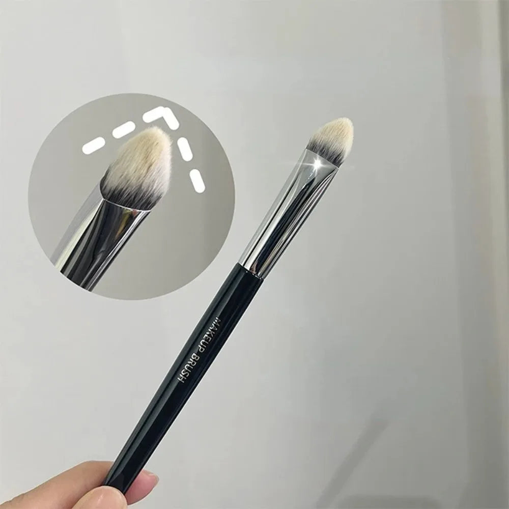 Contour Highlight Detail Brush Cosmetic Beauty Karsyngirl Foundation Concealer Makeup Brushes Three-sided Slope Brush Tool Quake