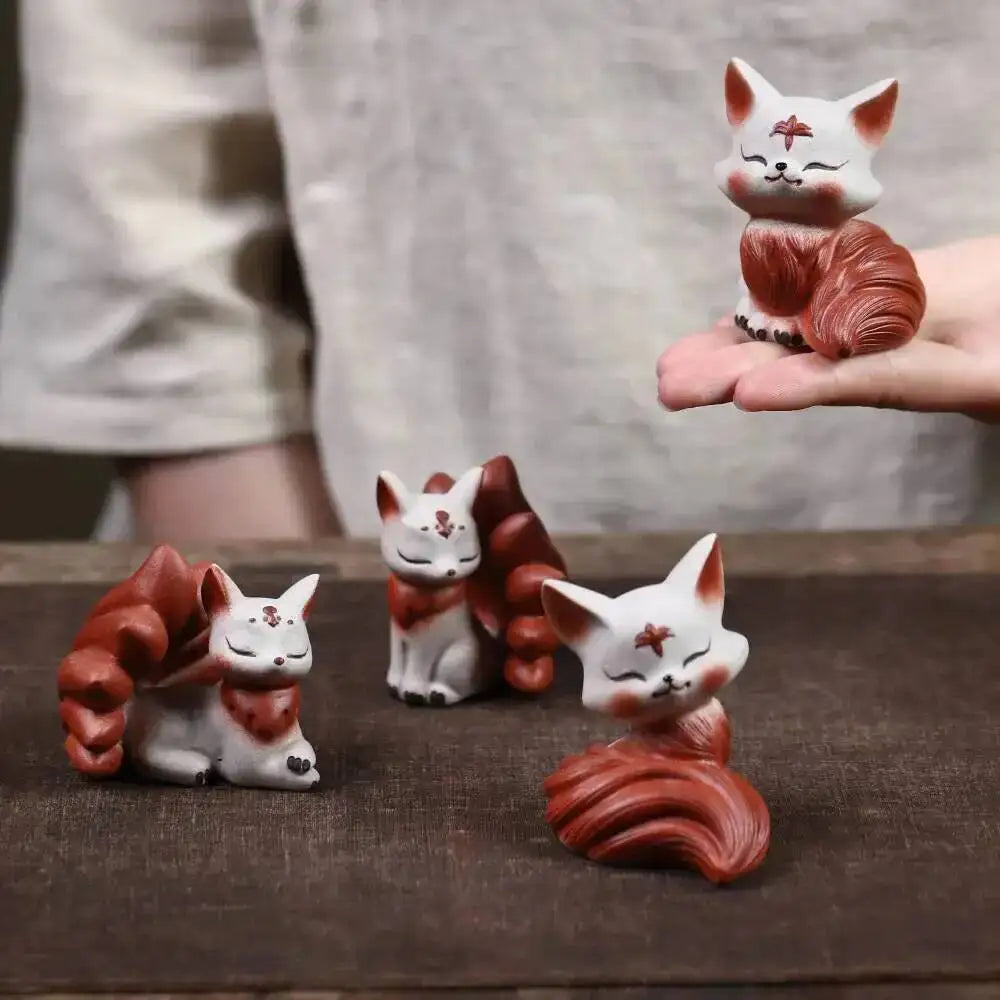 Purple Clay Tea Pet Fox Ornament Nine-tailed Spirit Fox Sculpture Creative Painted Tea Tray Decoration Accessories Tea Set Can Quake