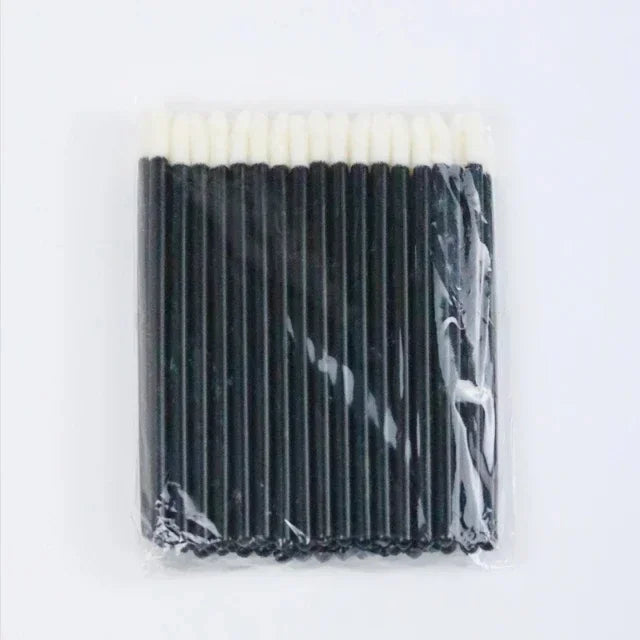 vvocci 50/100pcs Disposable Lip & Eyelash Mascara Applicator Wands- Professional Eye Makeup Brushes for Cosmetic Extension Tools Quake M153 black 50pcs
