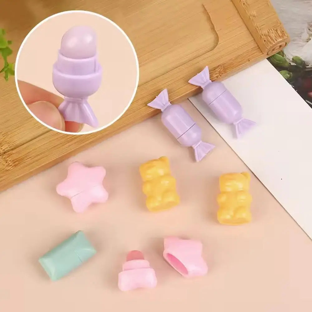 1/4PCS Portable Cartoon Mini Silicone Lip Brush Cute Bear Angled Lip Balm Applicator with Cover Lip Gloss Concealer Brush Makeup Quake