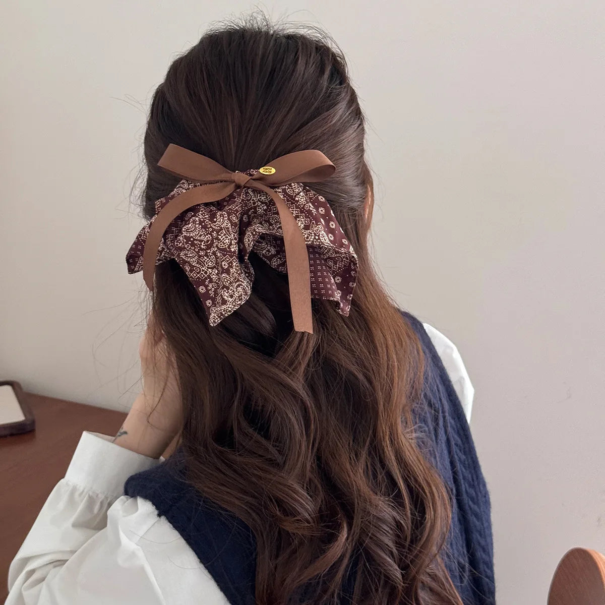 Vintage Floral Bow Ponytail Clip Korean Style Simple Elegant Fabric Pleated Skirt Spring Clip Back of The Head Ponytail Clip New Quake