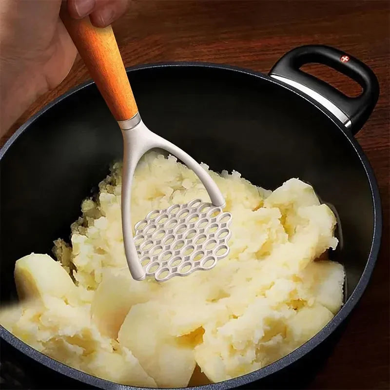 Aluminum Manual Potato Masher Meat Potato Pressor Tool Whisk Food Cutter Crusher Wood Handle Garlic Pusher Kitchen Gadgets Quake