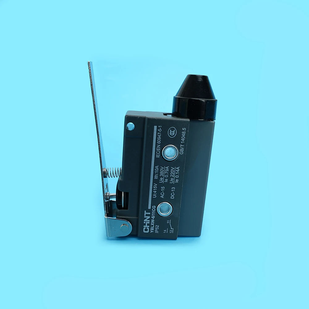 YBLXW‑6/11CG Micro Limit Switch SPDT 1NO1NC Hinge Lever Arm IP52 AC380V DC220V Mechanical Travel Position Control Switch Quake
