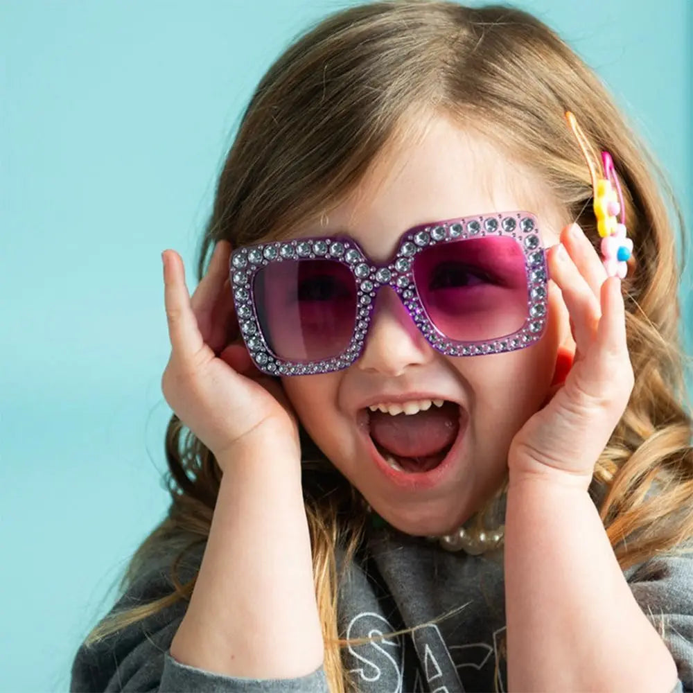 Bling Crystal Sunglasses for Kids Fashion Rhinestone Square Sun Glasses Children Trendy Retro Sparkling Shades UV400 Eyewear Quake