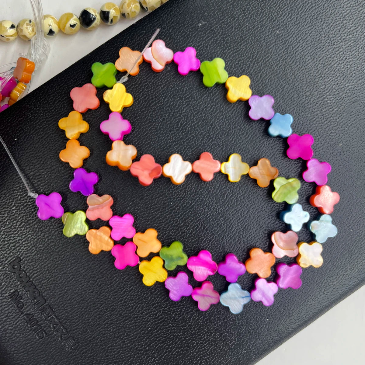 Shell Colorful Isolation Beads Flat Cross Beads 8mm For Jewelry Making DIY Necklace Earrings Bracelet Accessory Quake