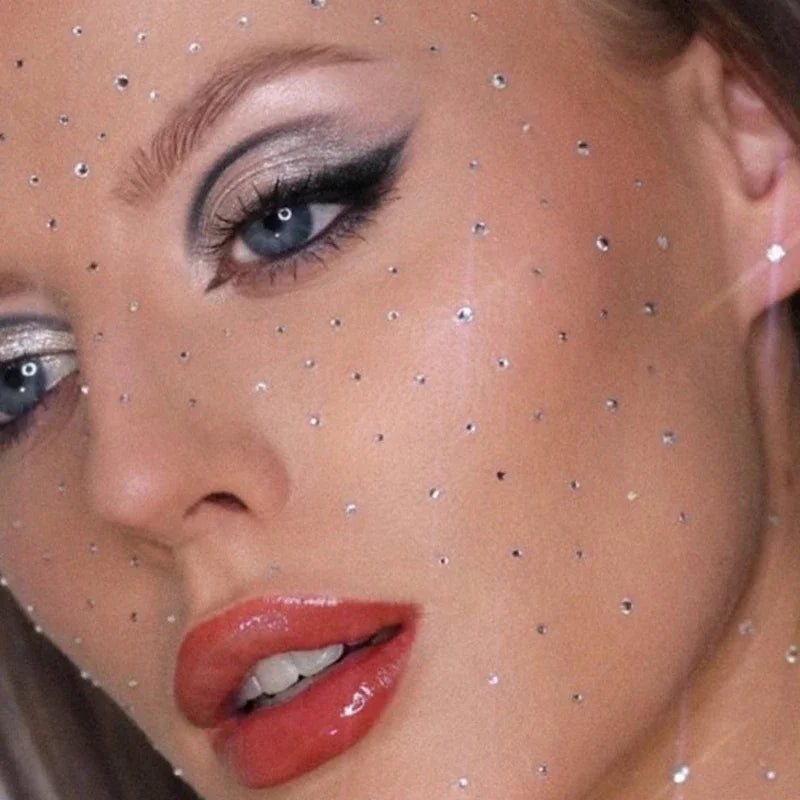 Diamond Face Stickers Self Adhesive Eyeshadow Glitter Fake Tattoo Rhinestone Body Art Party Decoration Makeup Mixed Size Quake