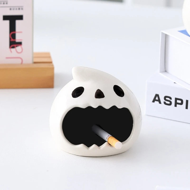 Water Drop Ghost Ceramic Ashtray Little Ghost Desktop Ornament Cute Healing Ash Holder Unique Gift for Halloween Home Decor Quake