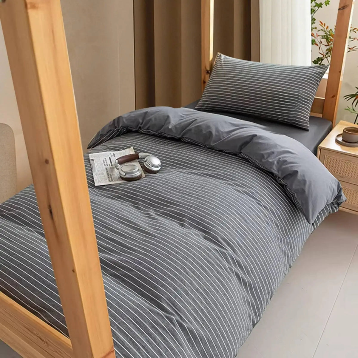 Cotton Bed in a Bag Single Size 6 Piece Duvet Set with Comforter Insert and Mattress Pad for Dorm Room Quake GrayStripedkGray