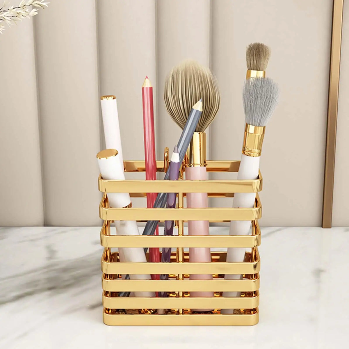 Makeup Organizer Cosmetics Storage Display Caddy Holder for Dresser Countertop for Girls Quake Brush 10x4.9x9.8cm