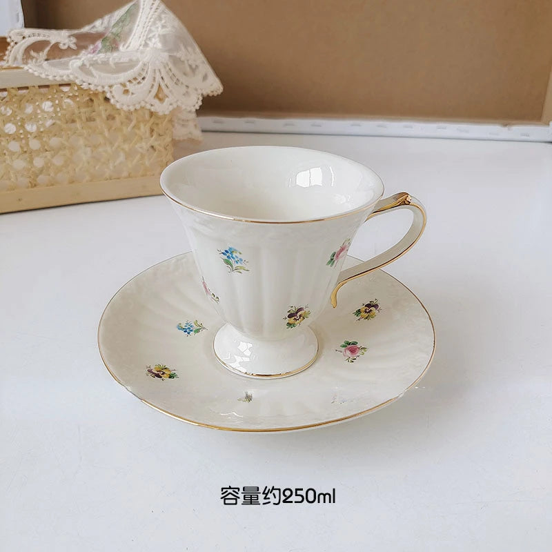 British European French Ceramic Coffee Cup And Dish Afternoon Teapot Dessert Teapot Coffee Mug Teacup Pot Kitchen Drinkware Quake one Cup One Dish