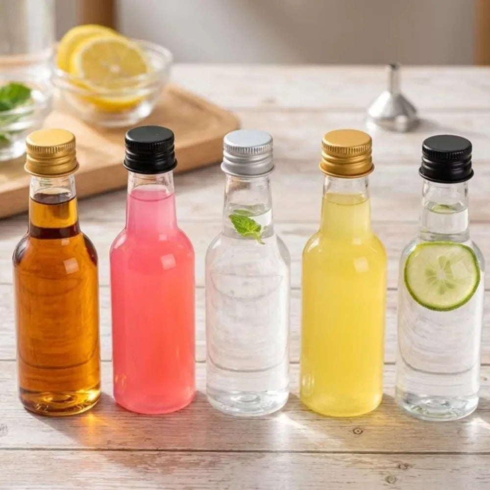 50/10PCS Mini Plastic Wine Bottle 50ML Juice Bottle Portable Reusable Drink Container for DIY Weddings Party Favors Decoration Quake