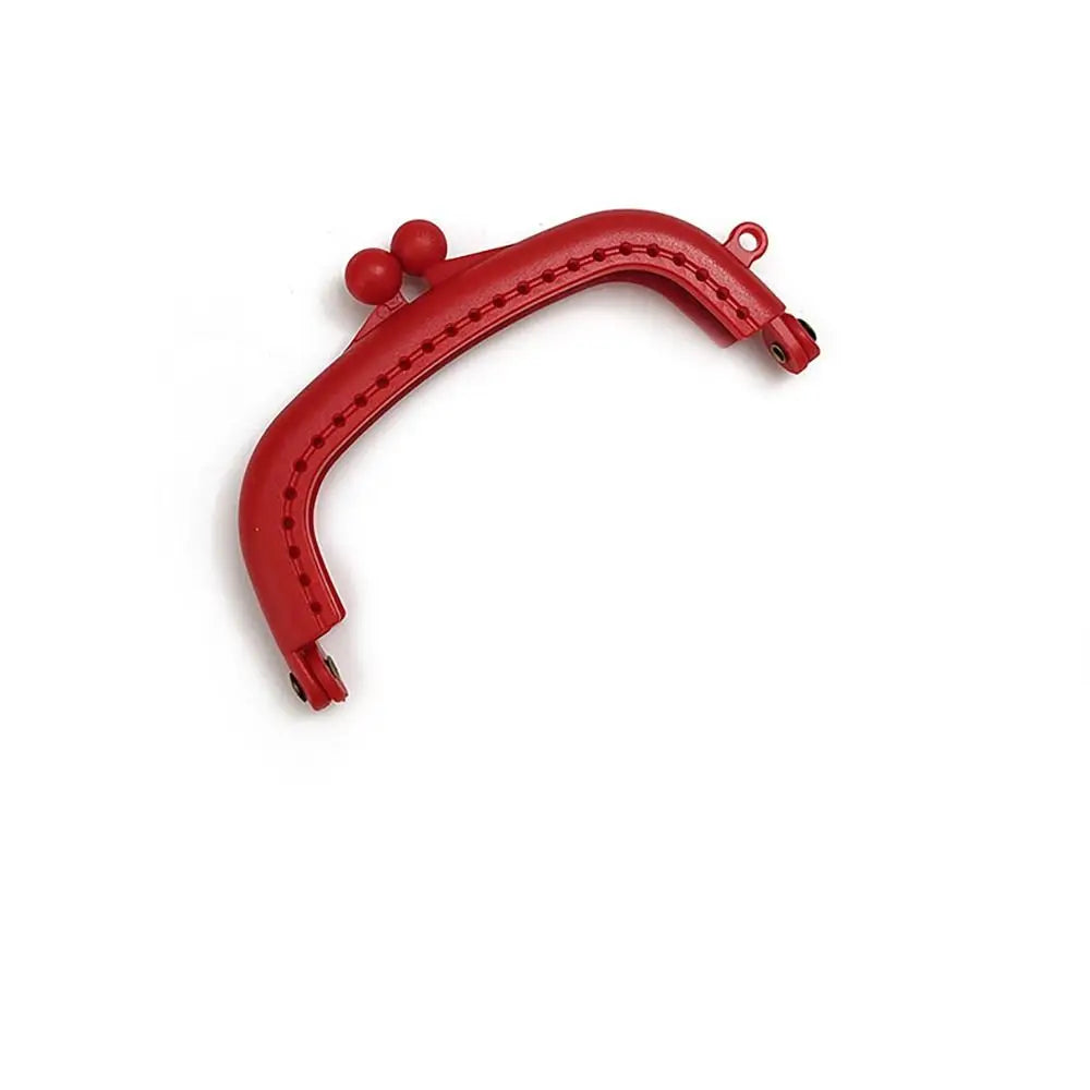 Mini Plastic Purse Frame Kiss Clasp Candy Color Bag Hardware Purse Clasp Frame Bag Kiss Clasp Lock Handle Bag Accessories Quake red