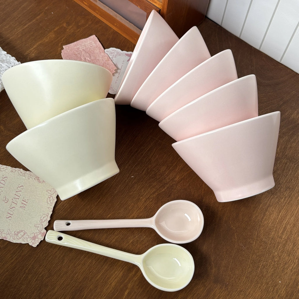 1 Set Ceramic Solid Color Hat Bowl with Spoon Multipurpose Tableware for Hot Pot Picnic Camping Dishwasher Microwave Oven Safe Quake