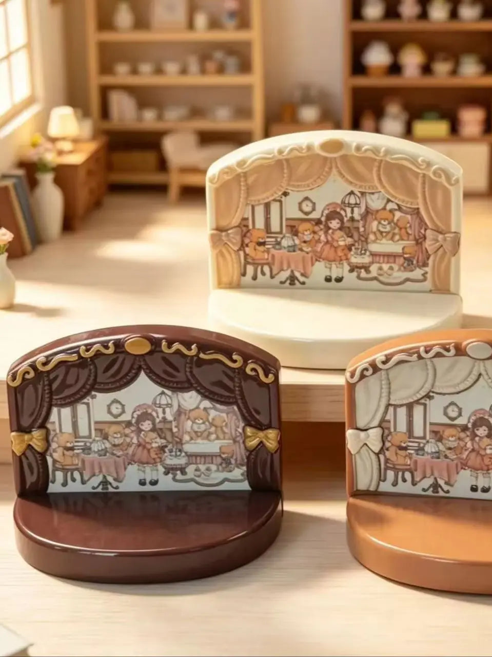 1Pcs Miniature 3D Cartoon Cute Bear Stage Resin Micro Landscape Simulation Desk Model Play Toys Decor Dollhouse Accessories Quake