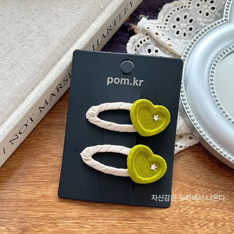 Candy Color Velvet Love Heart Hair Clip Korean Sweet Cute Bangs Hairpin Princess Head Small Side Clip Hair Styling Accessories Quake green