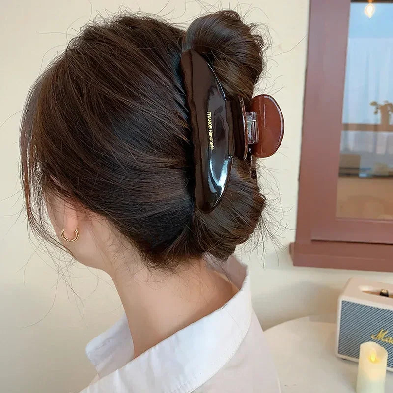Acrylic Leopard Print Hair Claw Women Female Fashion Hair Clip Camp Hairpin Hair Style Accessories Crab Clamp Barrette Headwear Quake