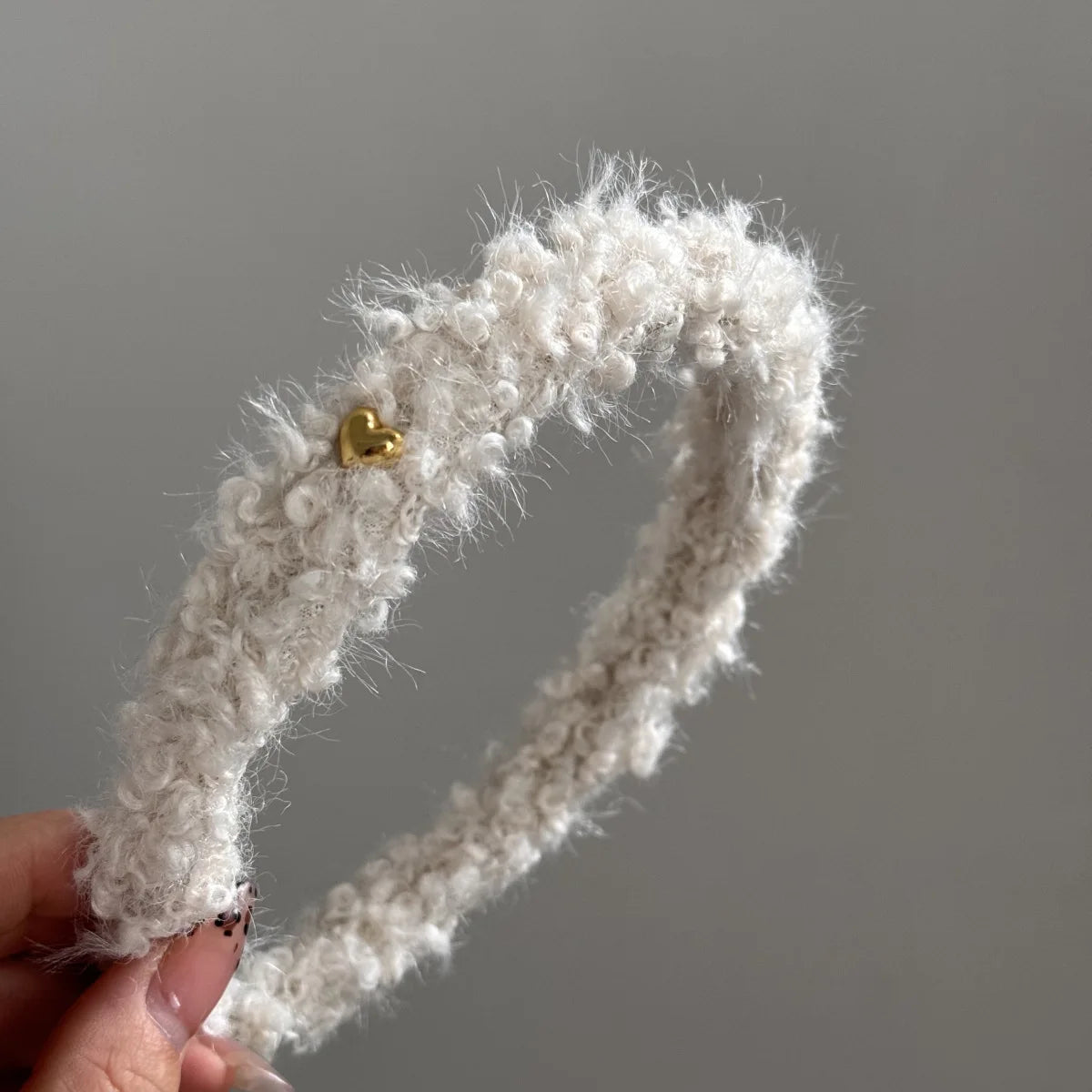 Winter Fleece Plush Headbands Retro Woolen Knitting Hair Band Women Girls Temperament Versatile Hair Hoop Christmas Accessories Quake white