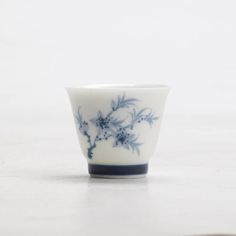 Clay White Porcelain Hand-painted Blue Tea Cup Ceramic Kung Fu Teacup Single Cup Blue And White Cup Quake Tea-Tasting Cup
