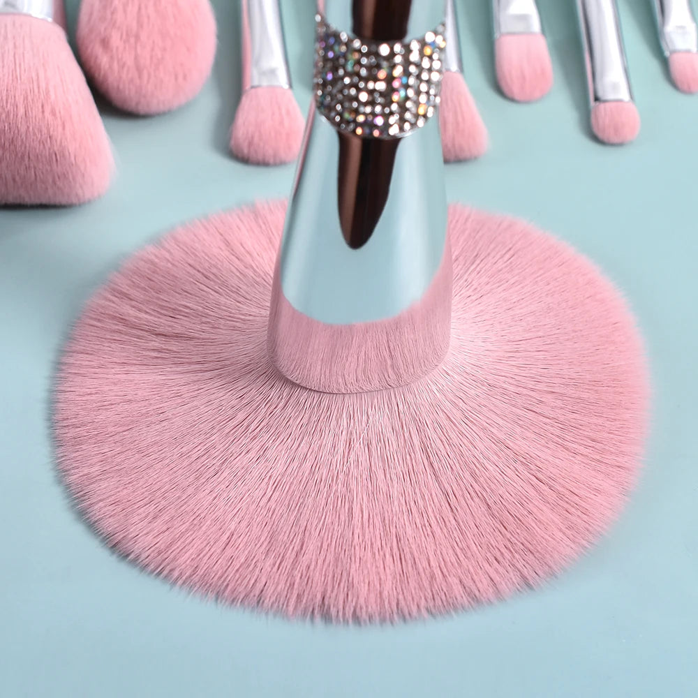 New 11 Pcs/set Diamond Makeup Brushes Set Powder Foundation Blush Contour Eyeshadow Brow Lashes Cosmetic Brushes Beauty Tools Quake