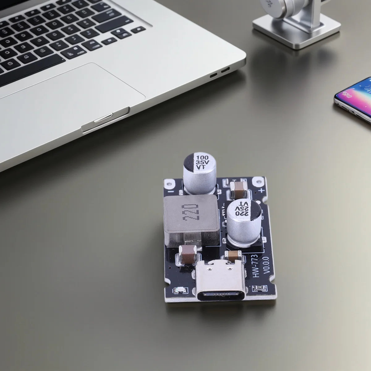 PD65W Fast Charger Type-C USB Interface Fast Charging Board Supports PD3.1 QC3.0 SCP PPS 5V 9V 12V 20V for Phone Fast Charging Quake