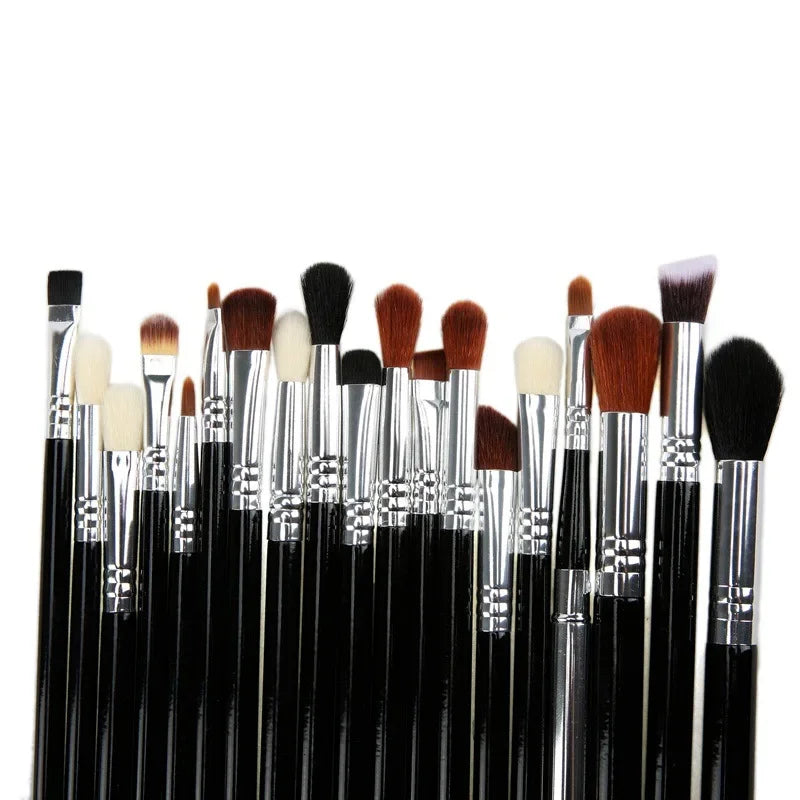 19Pcs/Set Makeup Brushes Cosmetic Powder Eye Shadow Foundation Blush Blending Beauty Professional Make Up Brush Cosmetic Kit Quake