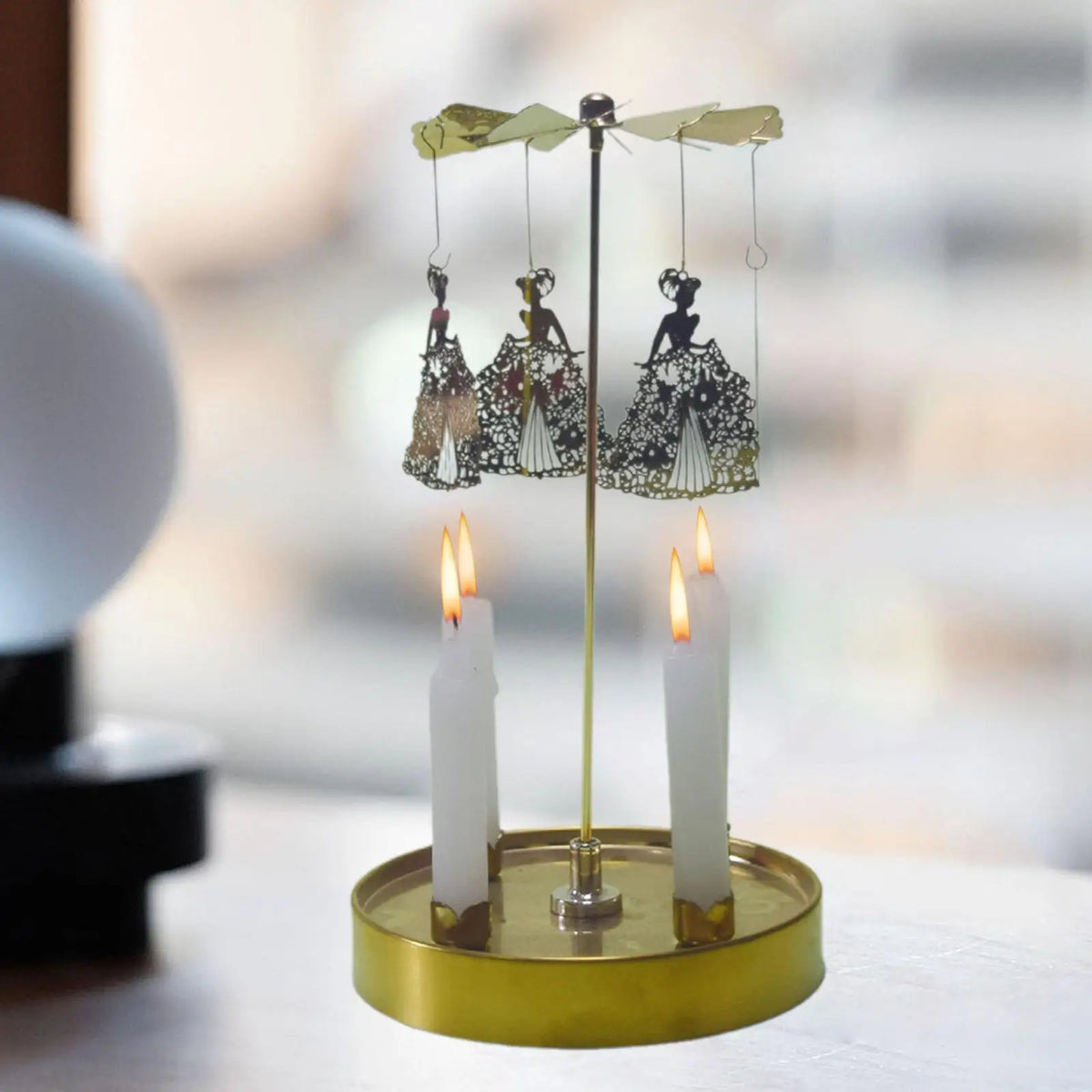 Spinning Candle Holder Party Decor Table Centerpiece Rotating Candle Holder for Christmas Wedding Living Room Friends Gathering Quake Princess pattern