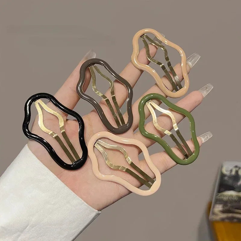 Colorful Y2K Star Hair Clips Women Girls Pentagram Clouds Metal Snap Clip Hairpins Barrettes Hair Grip Jewelry Bobby Hair Pins Quake