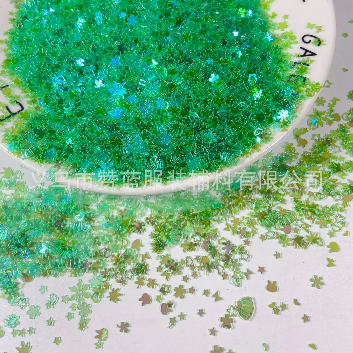 50g/500g Randomly mixed Glitter Confetti Tinfoil Sequins DIY New Year Home Wedding Birthday Throw Party Decoration Supplier Quake green 500g