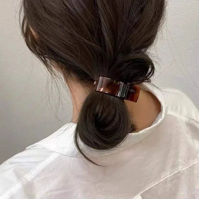 High Ponytail Small Hair Claw Clamp Women Girls Transparent Acrylic Hairpin No Hurt Hair Styling Accessories Headwear Ornament Quake