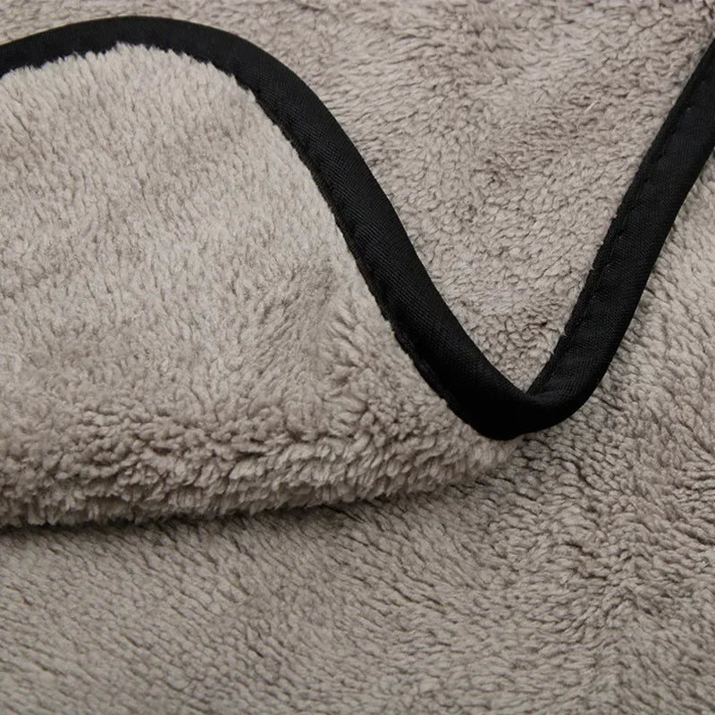 Microfiber Towel Car Wash Accessories Super Absorbency Car Cleaning Cloth Premium Microfiber Auto Towel One Time Drying Quake