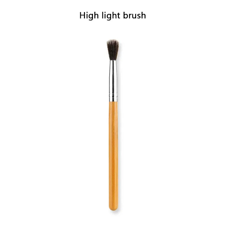 1PCS Professional Makeup brushes Bamboo Handle Powder Concealer Liquid Foundation Makeup Tools Beauty Cosmetics Brusher Quake Highlight brush