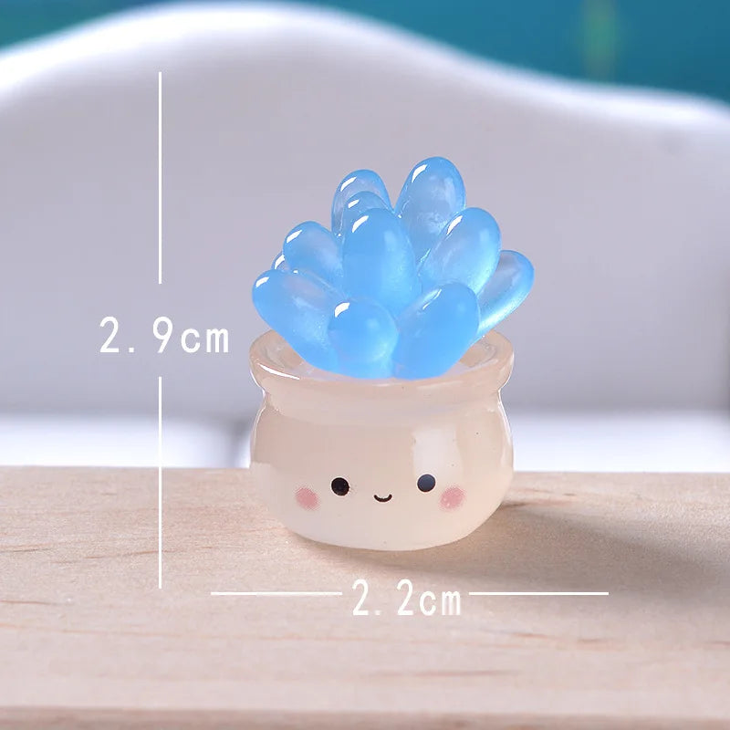 6/1Pcs Luminous Mini Cactus Figurines Cute Resin Succulents Plant Car Ornaments Toys Glowing Microlandscape Garden Decoration Quake 04 6PCS