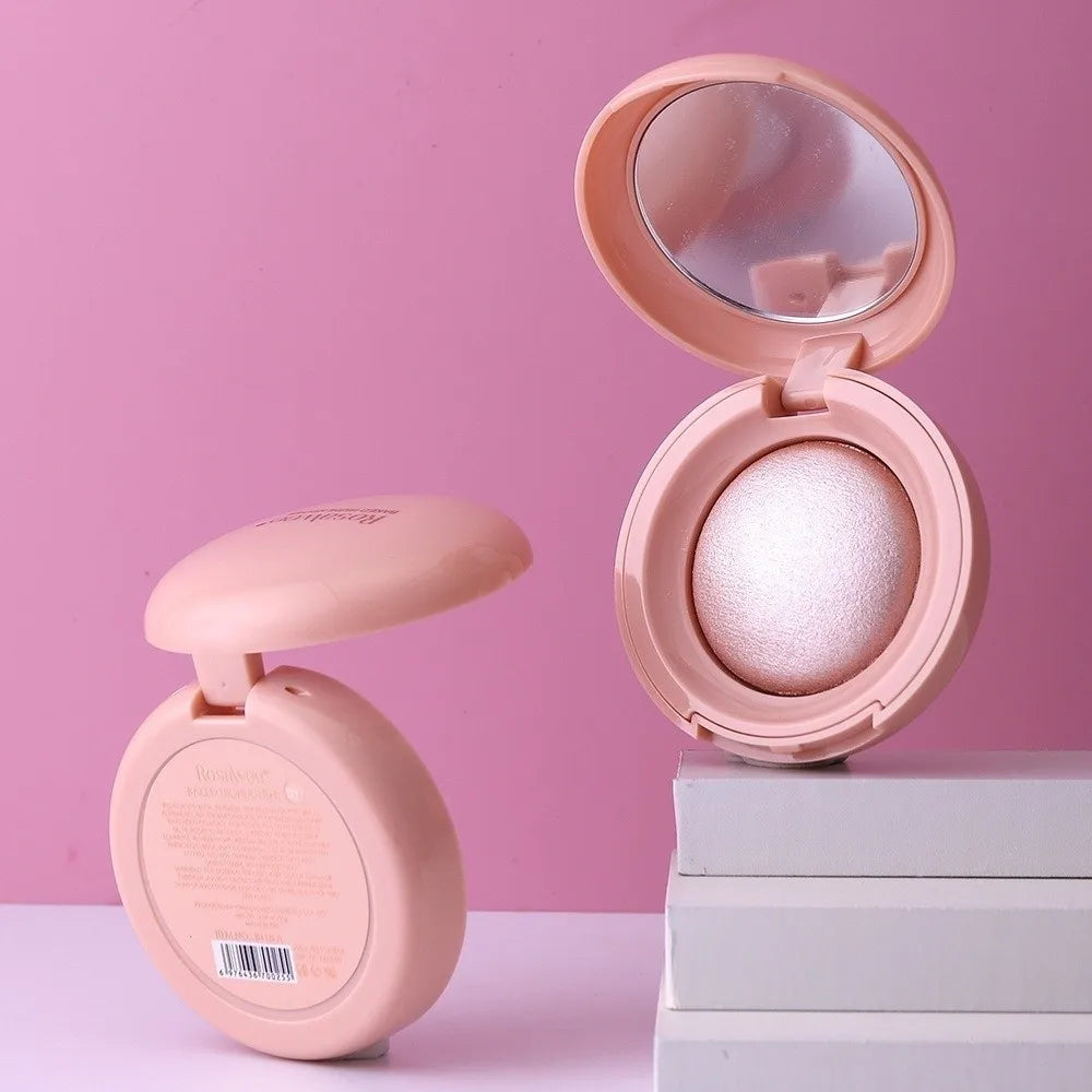 Long-lasting Highlighter Natural Glossy Fine Shimmer Makeup Highlighter Buildable Mashed Potato Texture Contour Highlighter Quake