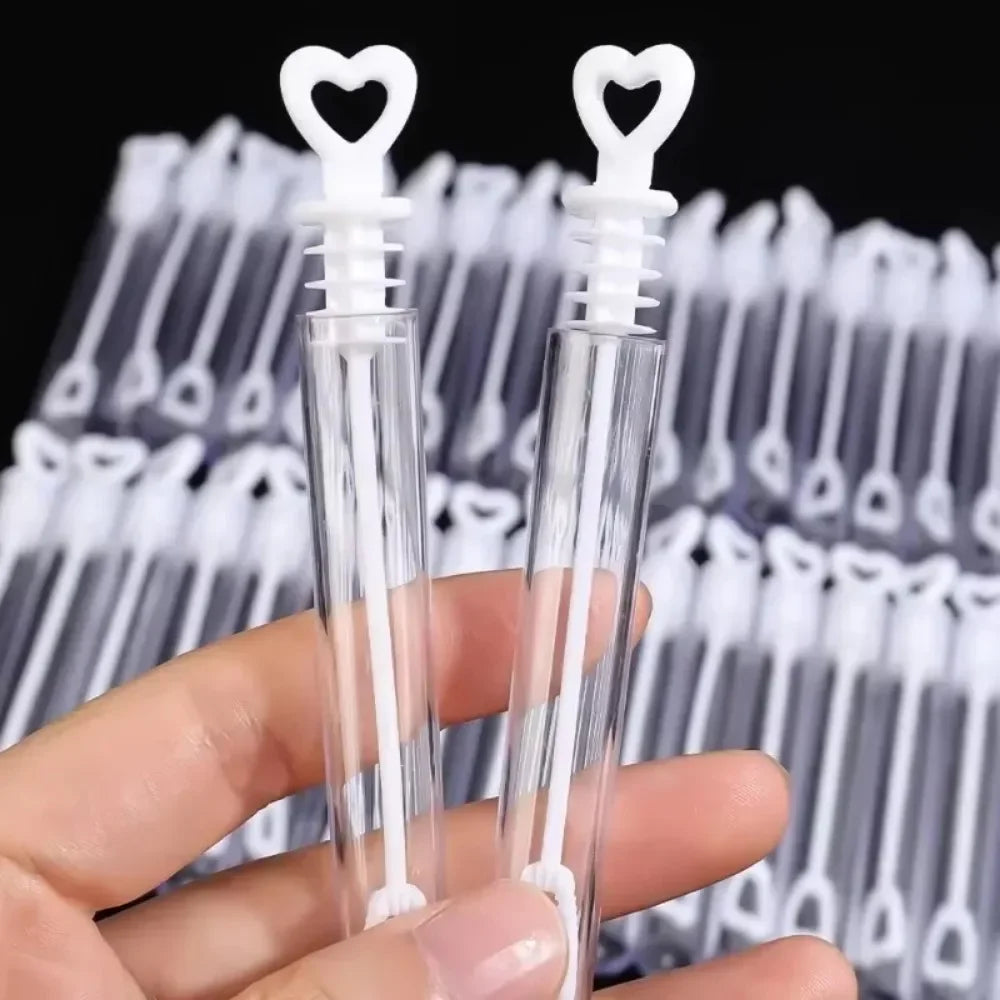 50/10pcs Love Heart Wand Tube Clear Empty Bubbles Soap Bottles with Heart Handle Wedding Gifts for Guests Party Decor Kids Toys Quake