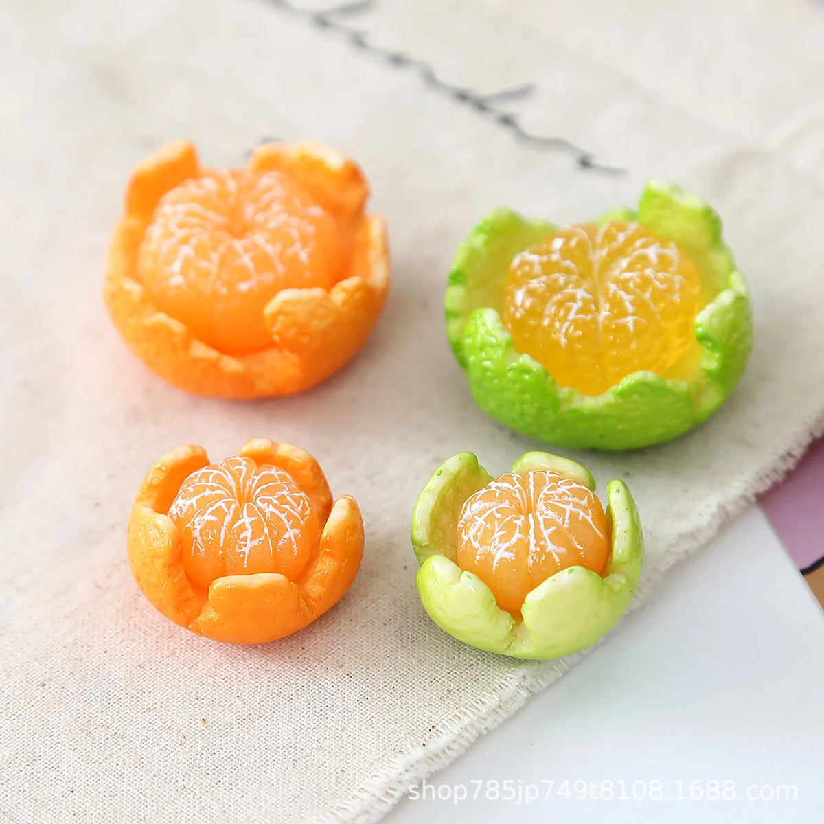 10Pcs Figurines Miniatures Simulated Half Peeled Orange DIY Fruit Micro Landscape Resin Ornaments For Home Decor Desk Accessorie Quake