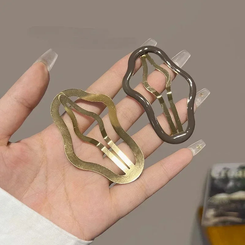 Colorful Y2K Star Hair Clips Women Girls Pentagram Clouds Metal Snap Clip Hairpins Barrettes Hair Grip Jewelry Bobby Hair Pins Quake