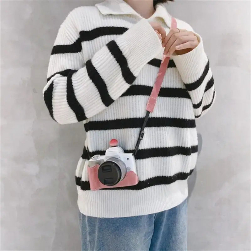 Protective PU Leather Half Cemara Case Base with Plushie Interior and Tripod Mount Easy Access K1KF Quake