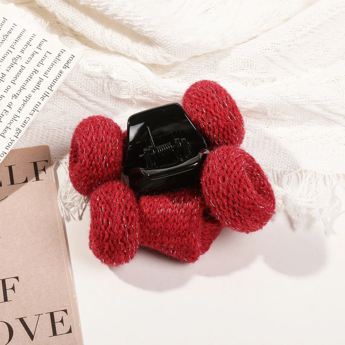 Autumn Winter Solid Color Wool Knitted Hair Claw Korean Fashion Sweet Ponytail Clip Handmade Female Hair Clip Hair Accessories Quake ca red