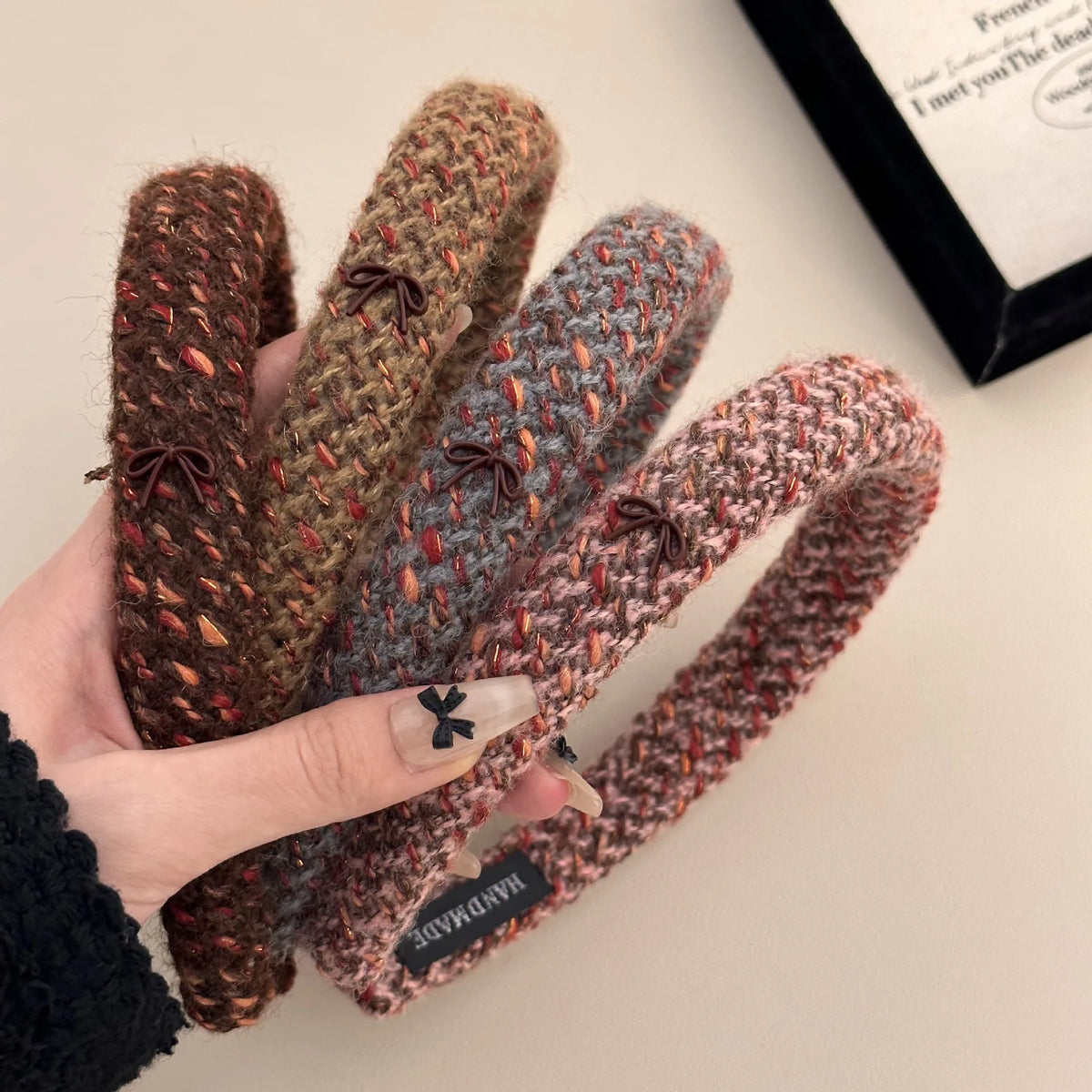 Winter Retro Red Mixed Color Headband Woven Knitting Sponge Headbands for Women Fashion Temperament Hair Hoop Female Hair Band Quake