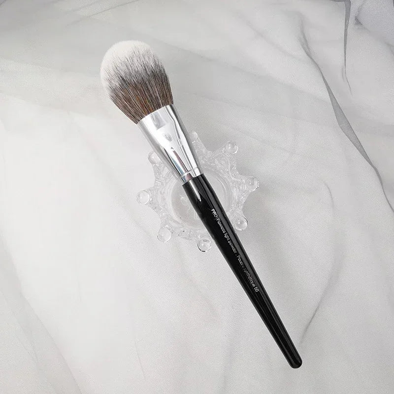 1Pc Large Cosmetic Soft Powder Blush Brush Makeup Brush Tool Make Up Face Cheek Cosmetic Beauty Smooth Hair BrushTool Quake