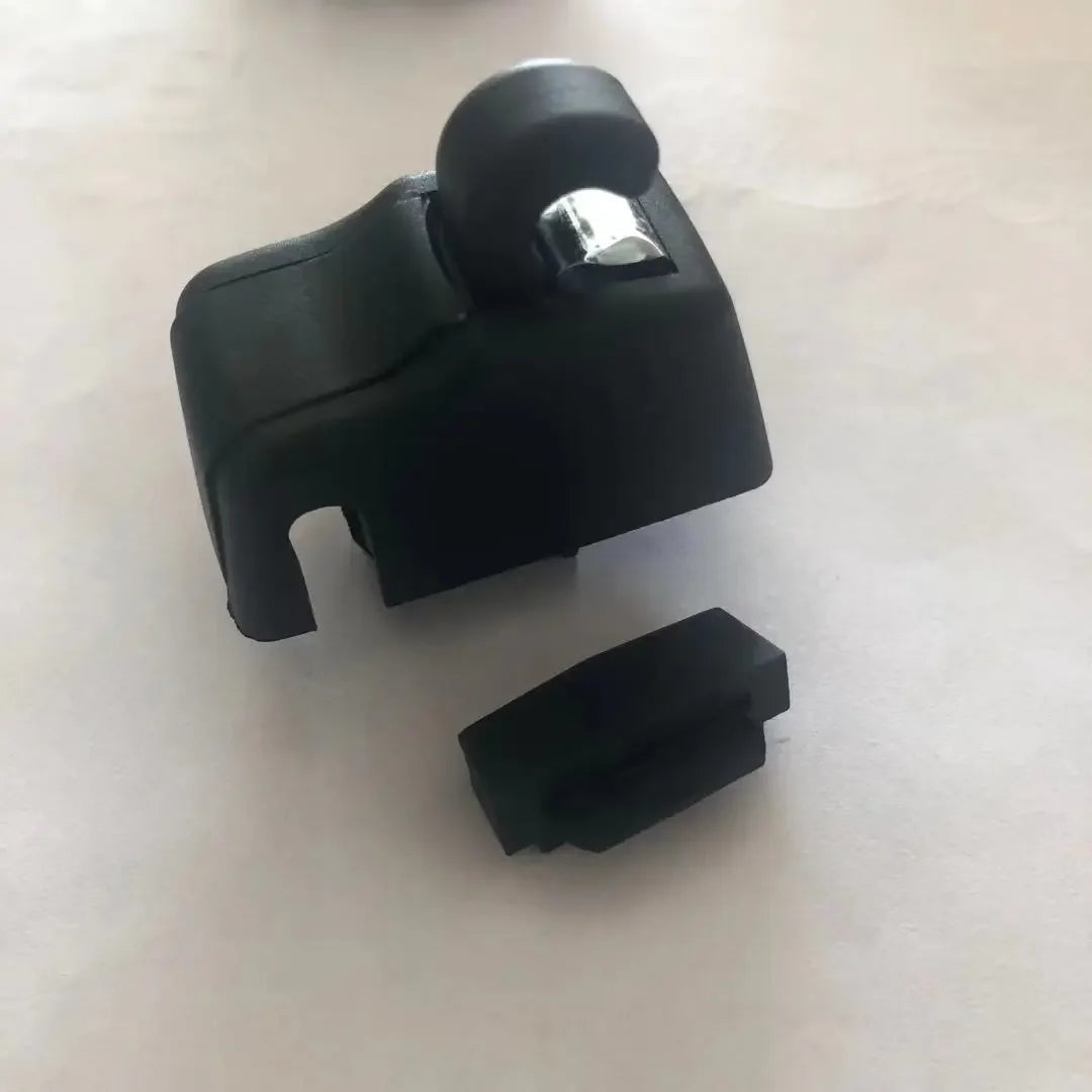 4L0859562 4L0859561 For VW Touareg Audi Q7 Porsche Cayenne Auto Car Sun Visor Support Retainer Hanger Clip Hook Bracket Parts Quake Black